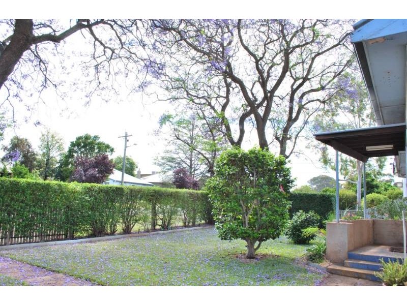 8 Doongara Street, Griffith NSW 2680