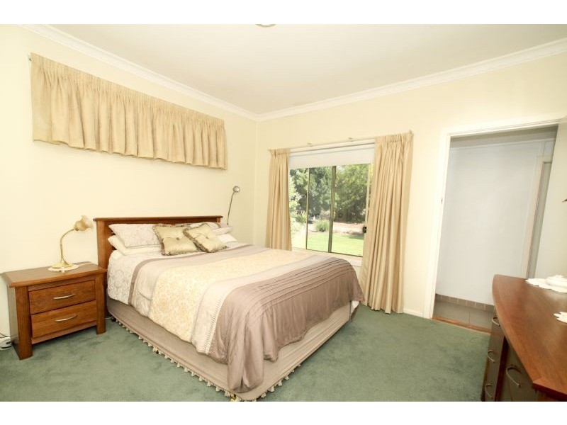 Farm 1072 Keely Road, Kooba NSW 2680