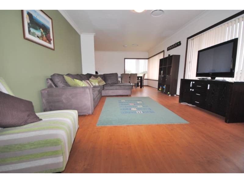 211 McCormack Road, Yoogali NSW 2680