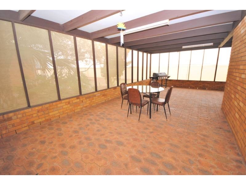 211 McCormack Road, Yoogali NSW 2680