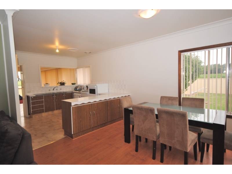 211 McCormack Road, Yoogali NSW 2680