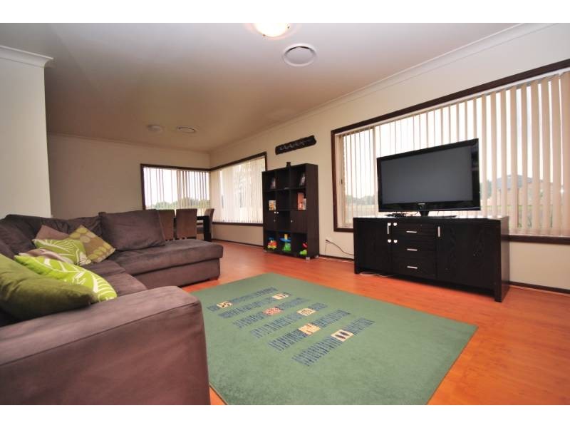 211 McCormack Road, Yoogali NSW 2680