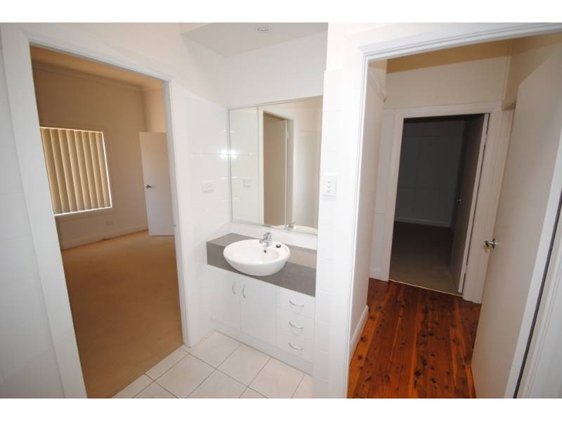 1/26 Boonah Street, Griffith NSW 2680