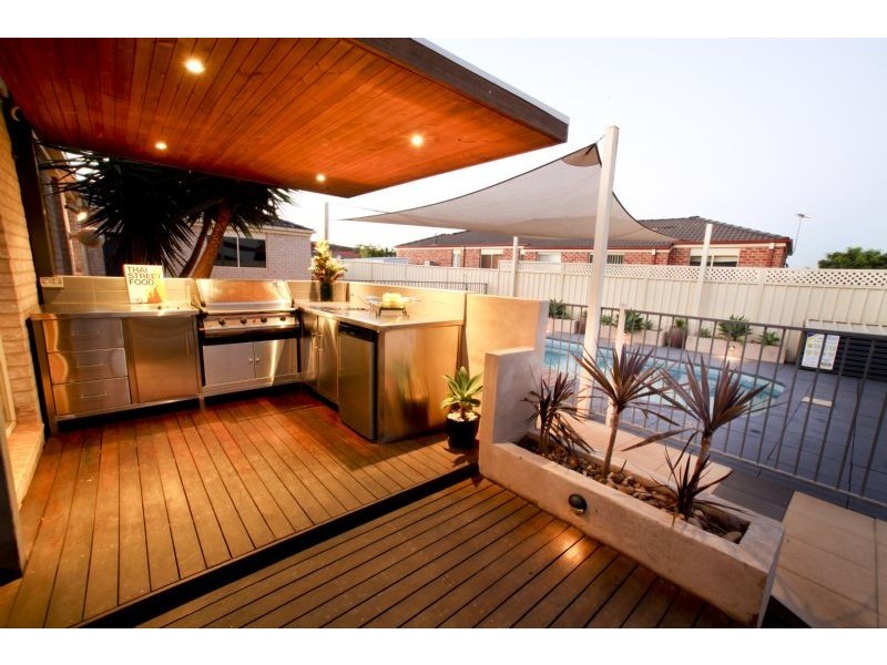 13 Ballestrin Street, Griffith NSW 2680