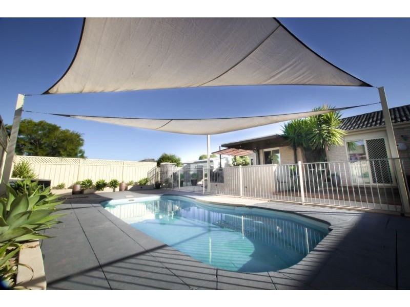 13 Ballestrin Street, Griffith NSW 2680