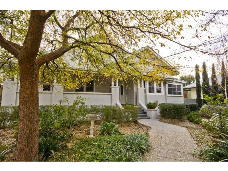 19 Carathool Street, Griffith NSW 2680