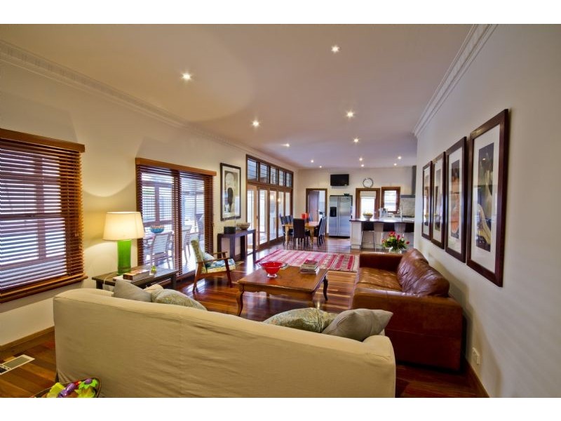 19 Carathool Street, Griffith NSW 2680