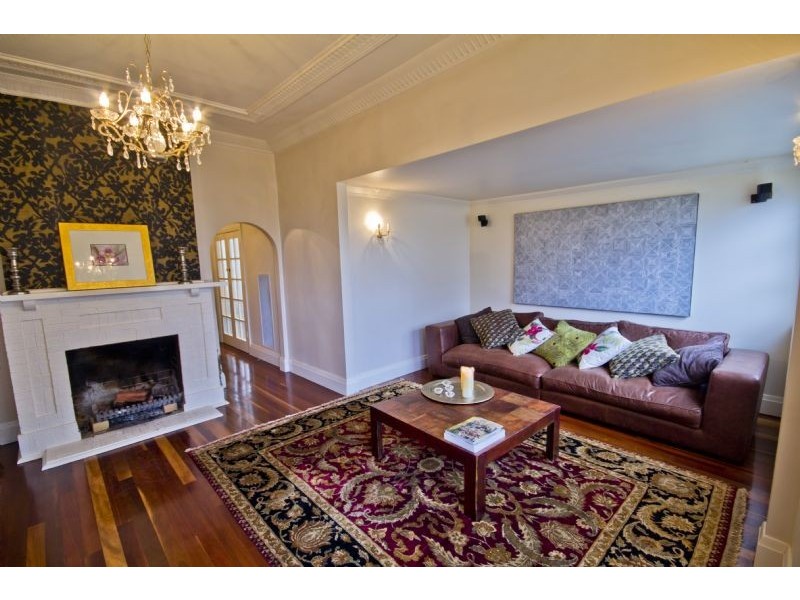 19 Carathool Street, Griffith NSW 2680