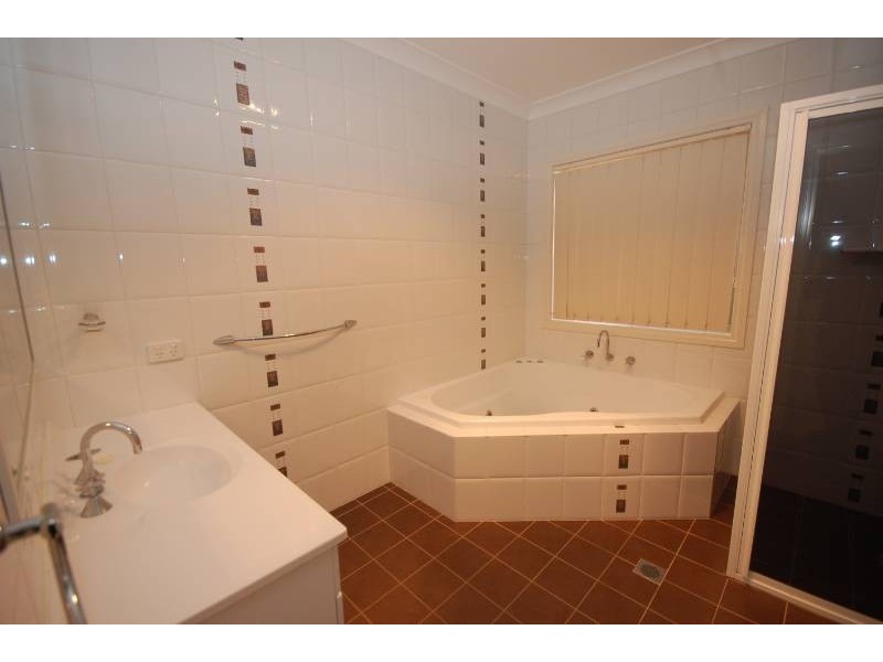 8 Summers Street, Griffith NSW 2680