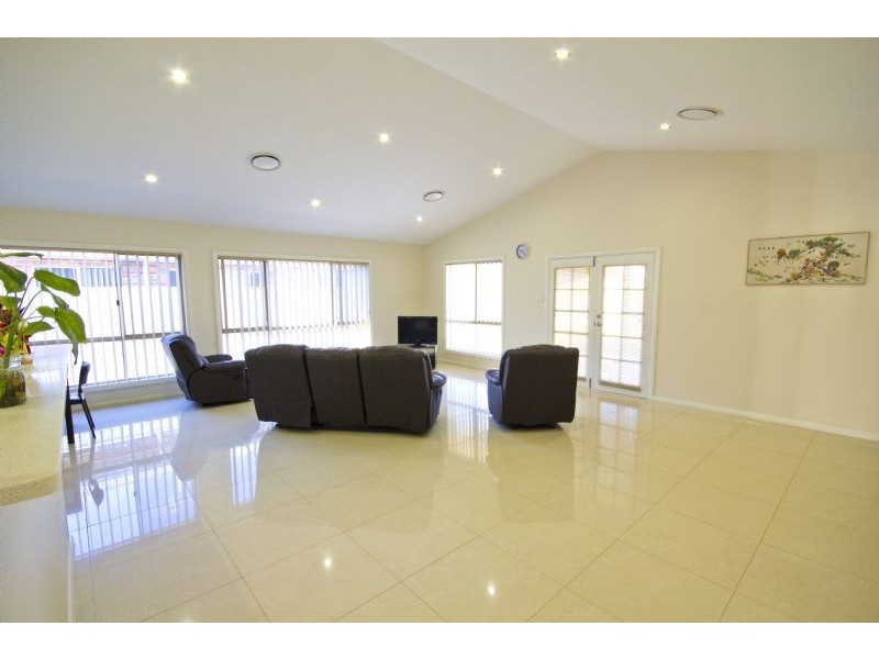 10 Bucello Street, Griffith NSW 2680