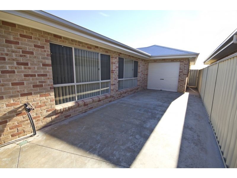 10 Bucello Street, Griffith NSW 2680