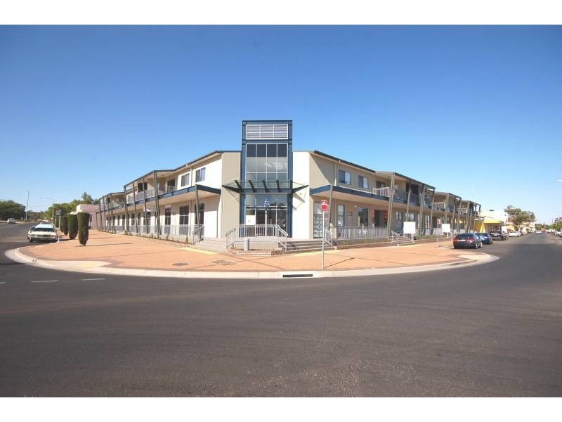 3 / 31-43 ULONG STREET, Griffith NSW 2680