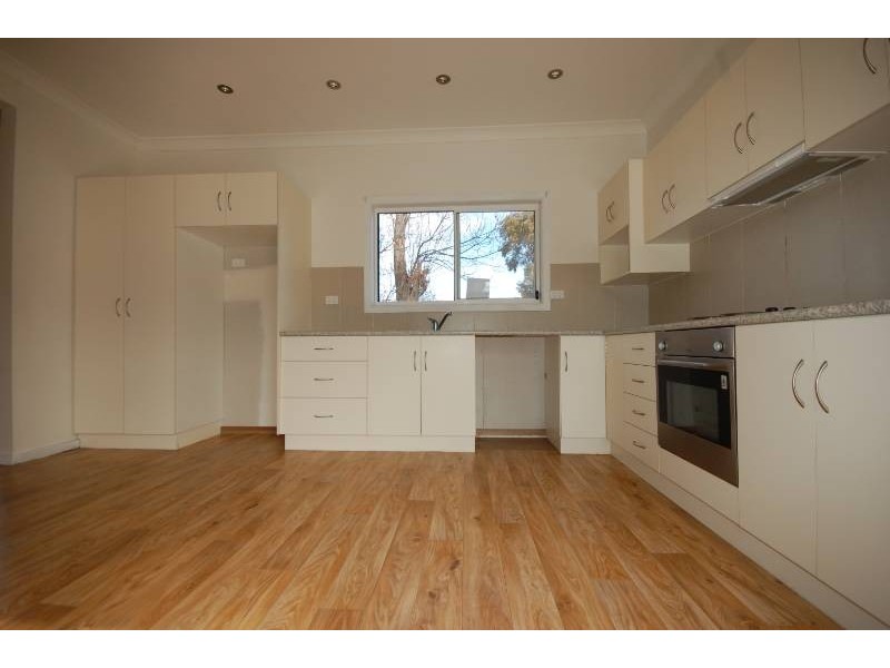 49 Curtin Street, Griffith NSW 2680