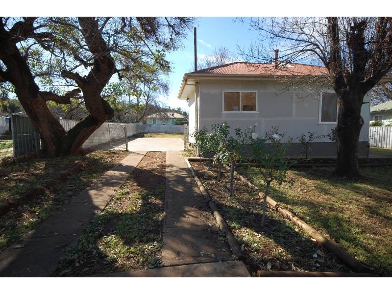 49 Curtin Street, Griffith NSW 2680