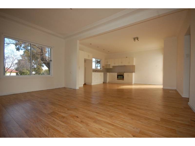 49 Curtin Street, Griffith NSW 2680