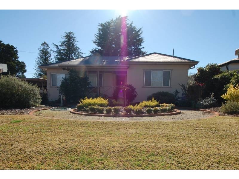 9 Baringa Street, Griffith NSW 2680