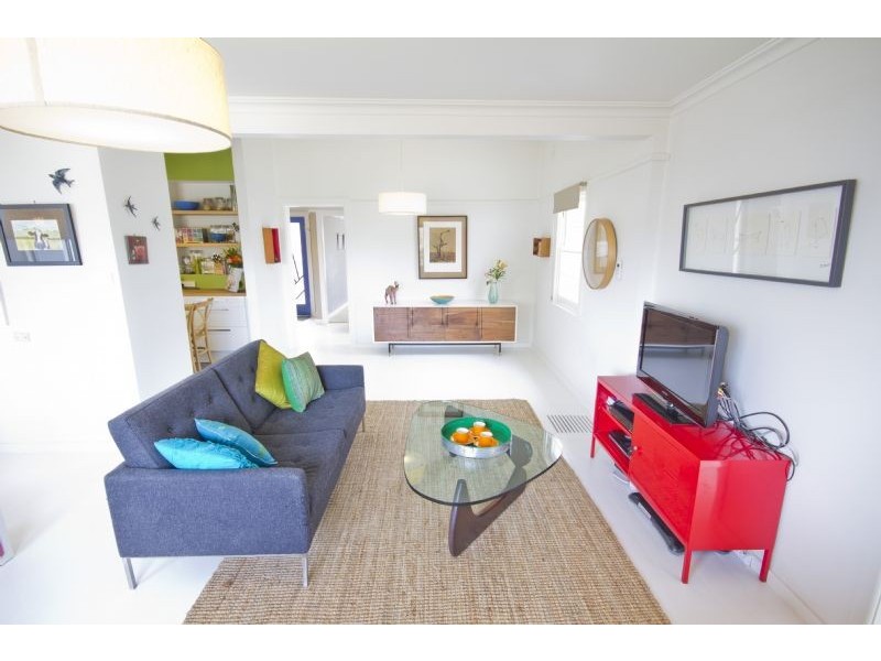 8 Baringa Street, Griffith NSW 2680