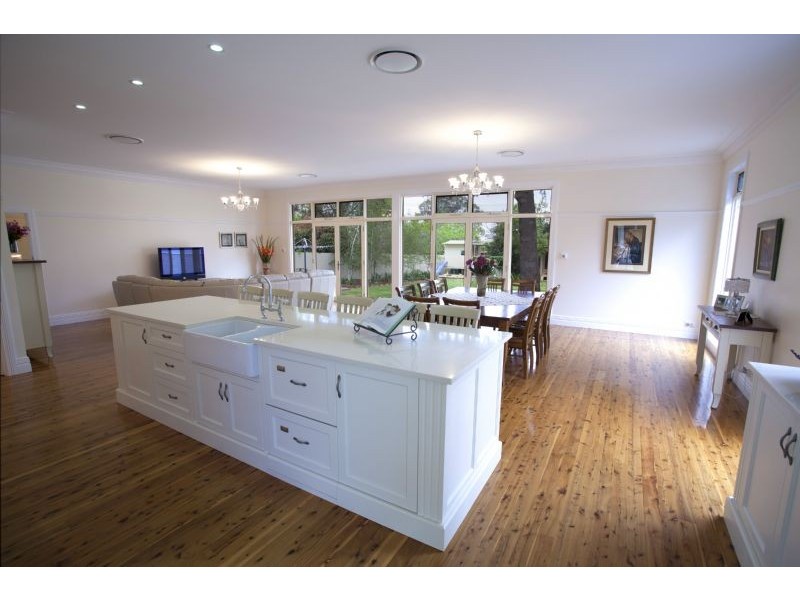 34 Carrathool Street, Griffith NSW 2680