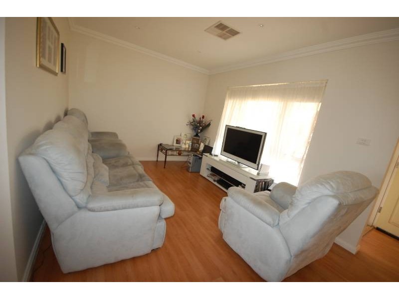 35 Curtin Street, Griffith NSW 2680