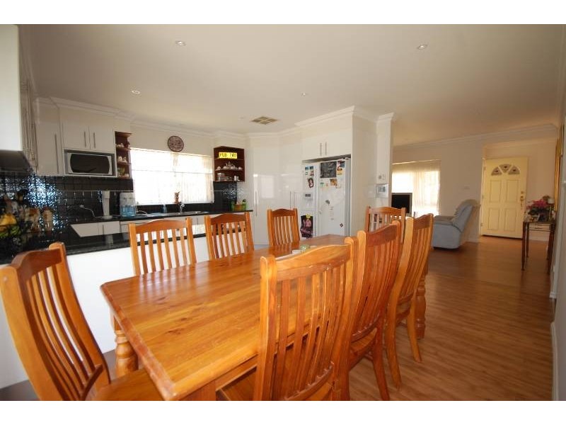 35 Curtin Street, Griffith NSW 2680