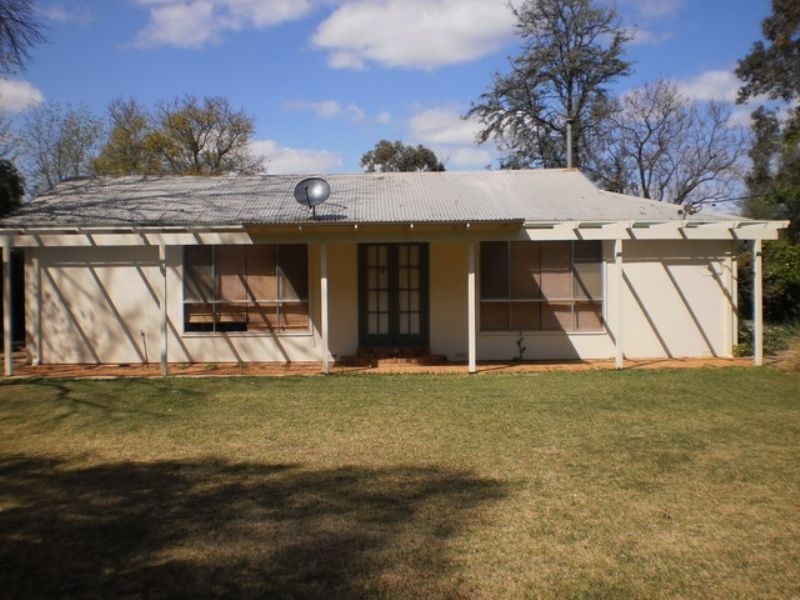 319 Kidman Way, Griffith NSW 2680