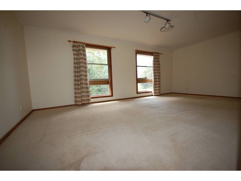 319 Kidman Way, Griffith NSW 2680