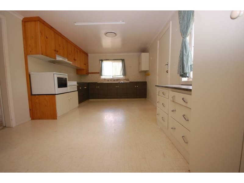 319 Kidman Way, Griffith NSW 2680