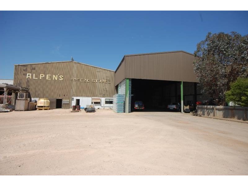 60-68 Bridge Road, Griffith NSW 2680