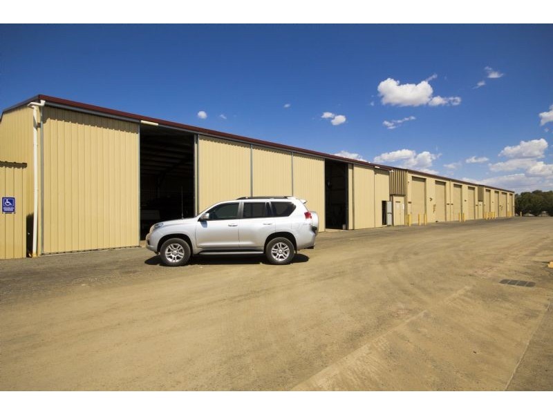 Sheds 1-5, 70 Oakes Road, Griffith NSW 2680
