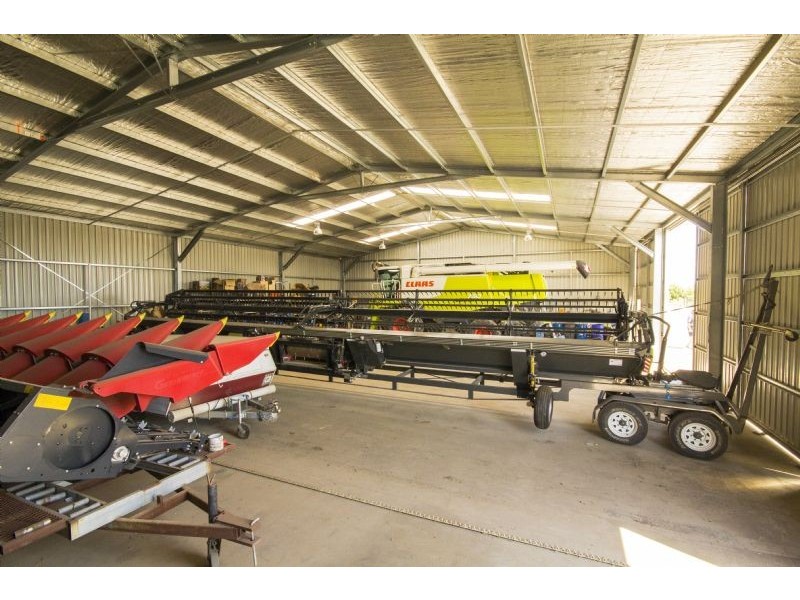 Sheds 1-5, 70 Oakes Road, Griffith NSW 2680