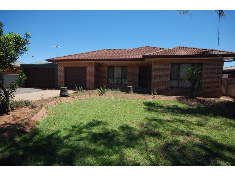 146 Erskine Road, Griffith NSW 2680