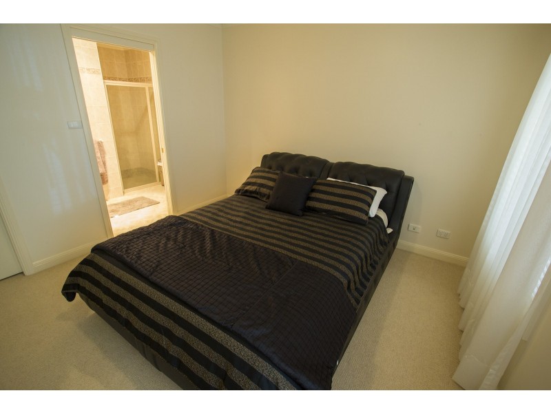 13b Waugh Street, Griffith NSW 2680