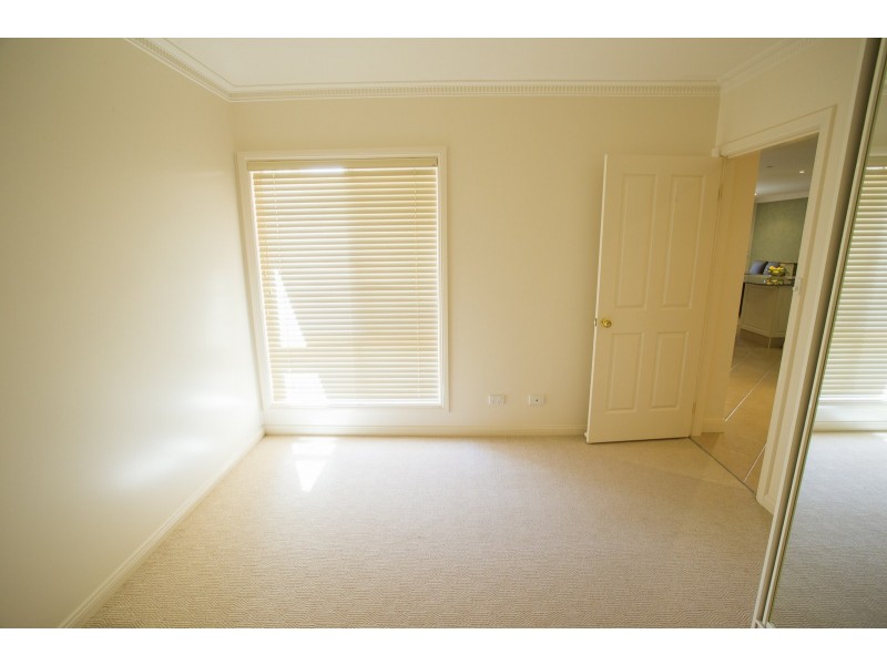 13b Waugh Street, Griffith NSW 2680