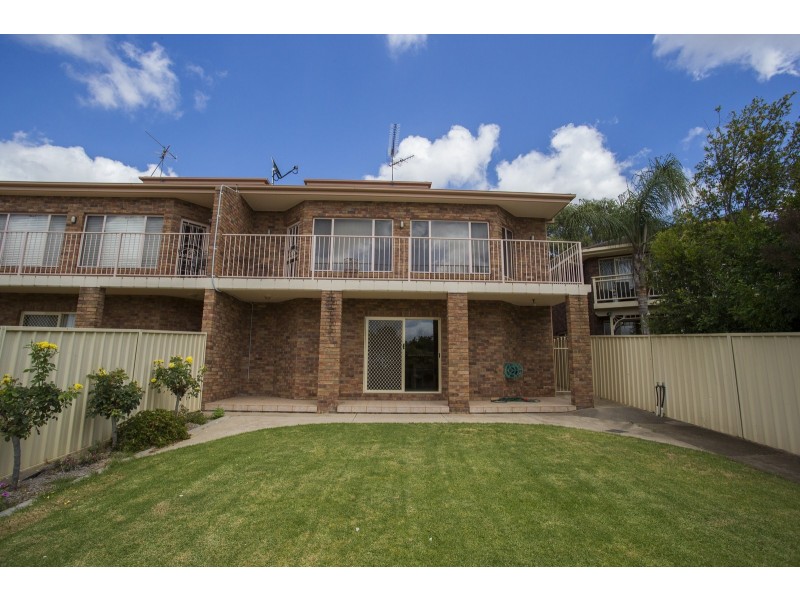 13b Waugh Street, Griffith NSW 2680
