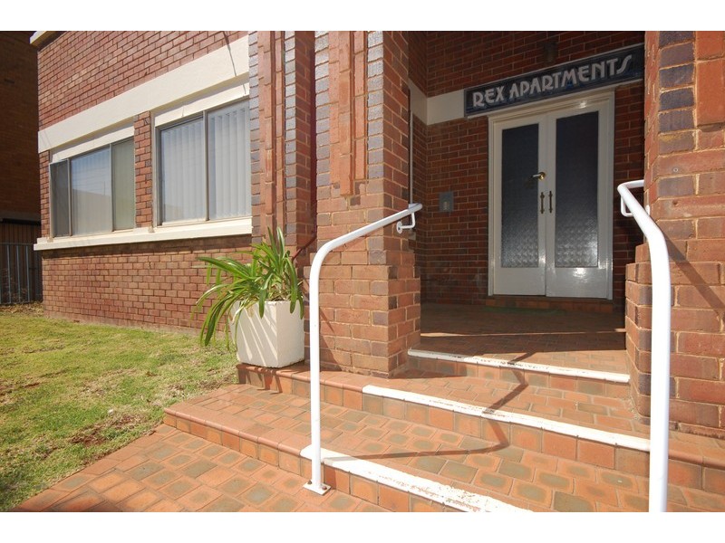1/10-12 Olympic Street, Griffith NSW 2680