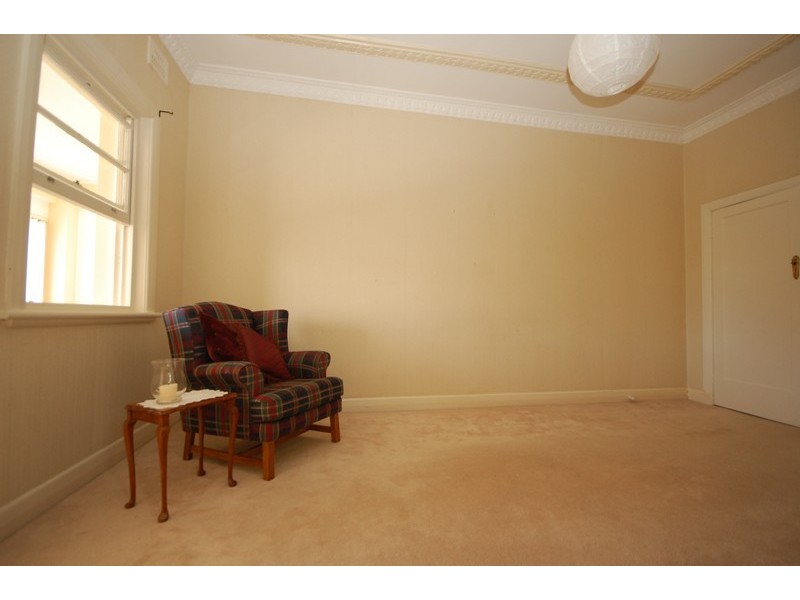 1/10-12 Olympic Street, Griffith NSW 2680