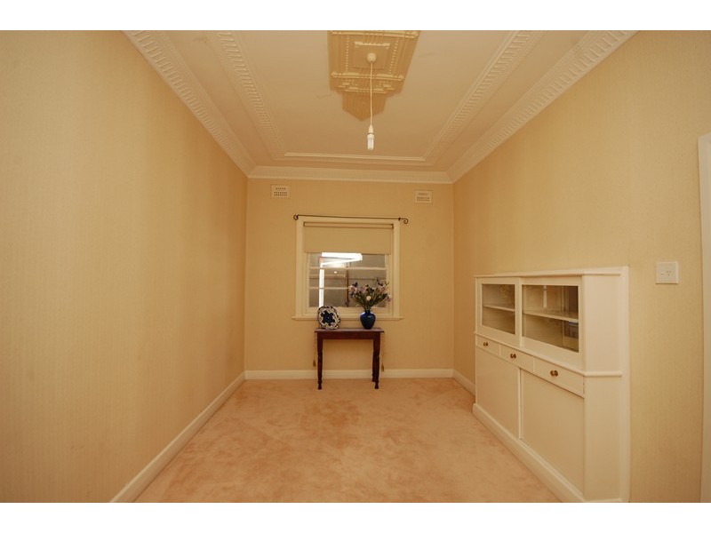 1/10-12 Olympic Street, Griffith NSW 2680