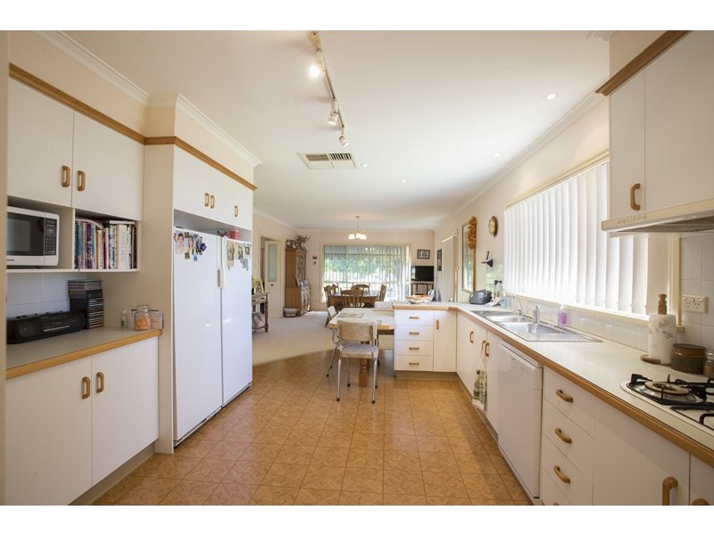 Farm 2564 Murray Road, Yoogali NSW 2680