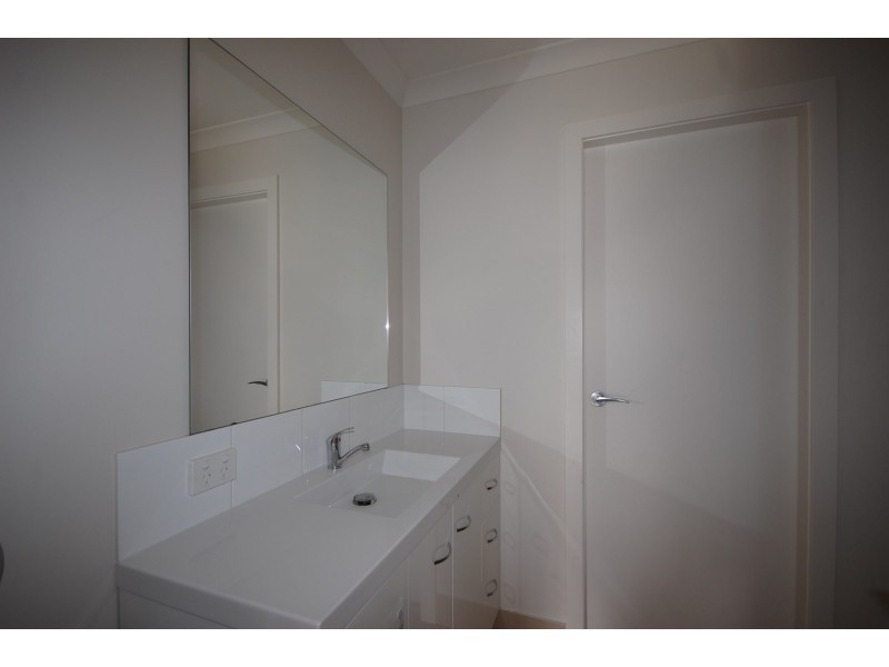 8 Pastega Place, Griffith NSW 2680