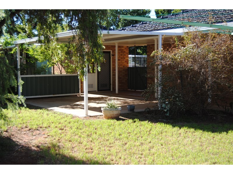 Lowan Street, Goolgowi NSW 2652