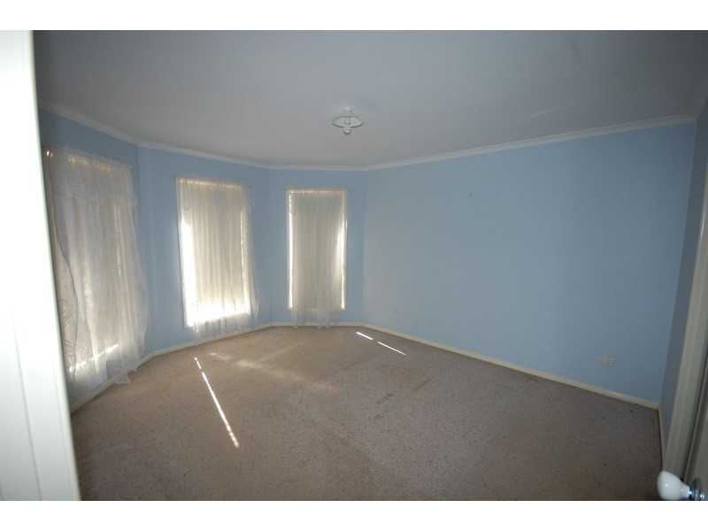 26 DeMamiel Street, Darlington Point NSW 2706