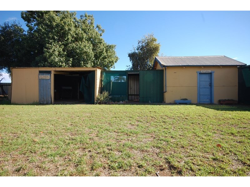 20 Yarran Street, Hanwood NSW 2680