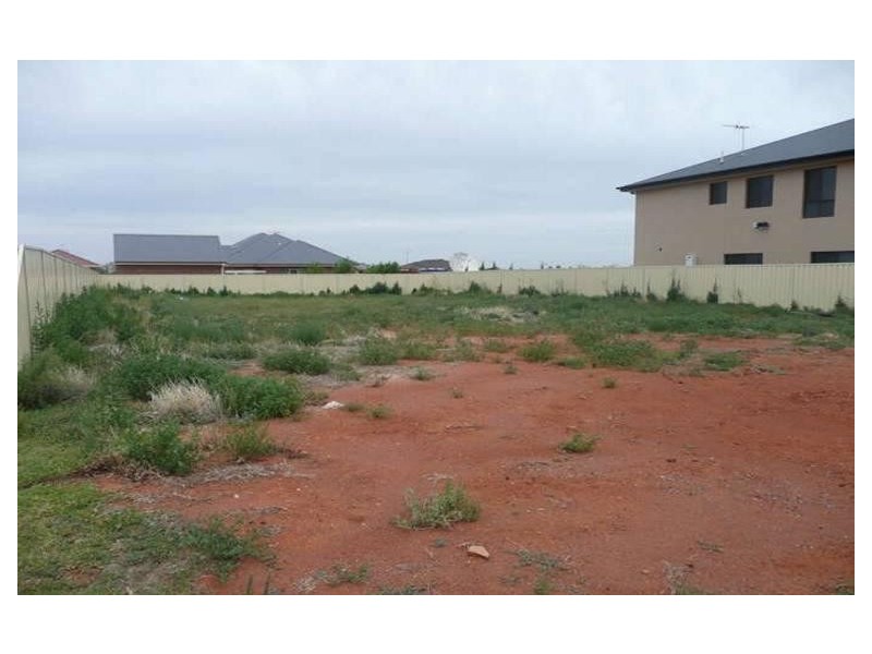 149 Clifton Boulevard, Griffith NSW 2680