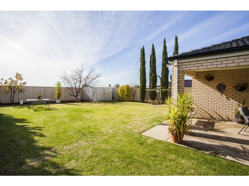 4 Hardwick Street, Griffith NSW 2680