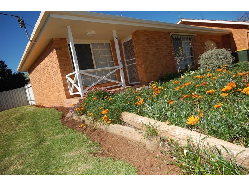 3/43 Coolah Street, Griffith NSW 2680