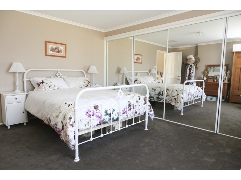 46 Dunn Street, Tharbogang NSW 2680