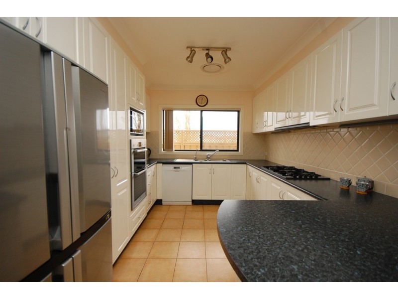 69a Nelson Drive, Griffith NSW 2680