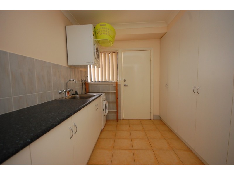 69a Nelson Drive, Griffith NSW 2680