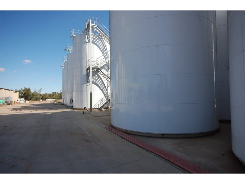 TERREL ESTATE WINES, Yenda NSW 2681