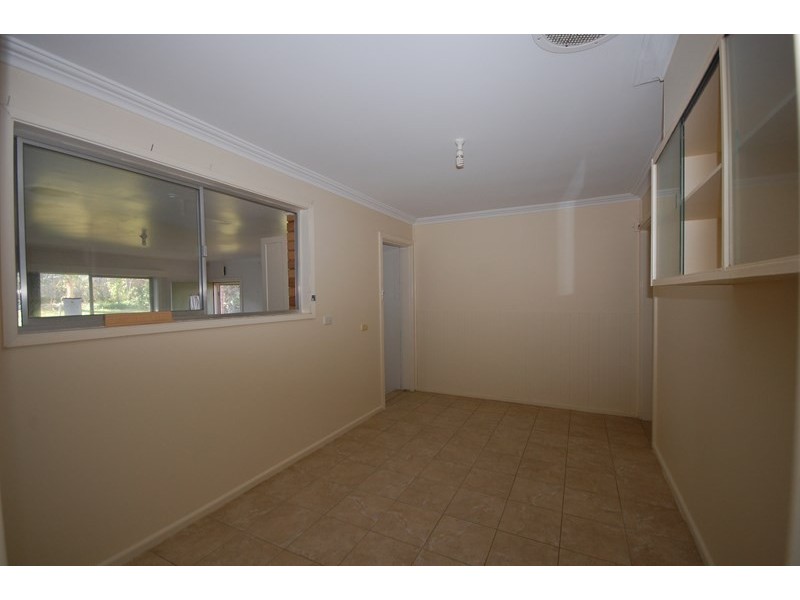 54 Ross Crescent, Griffith NSW 2680